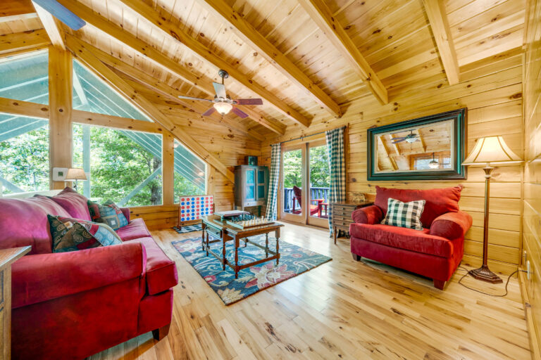 20 - Interior Photos - 573 Birddog Boulevard - Lake Lure - Skywalker Air