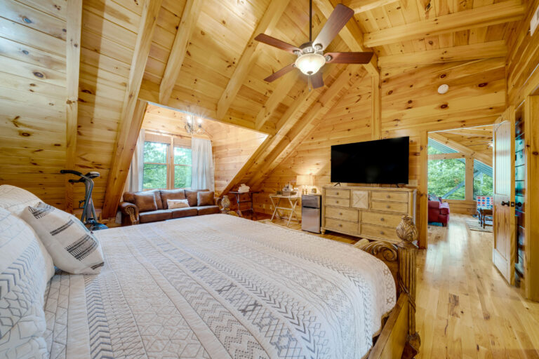 29 - Interior Photos - 573 Birddog Boulevard - Lake Lure - Skywalker Air