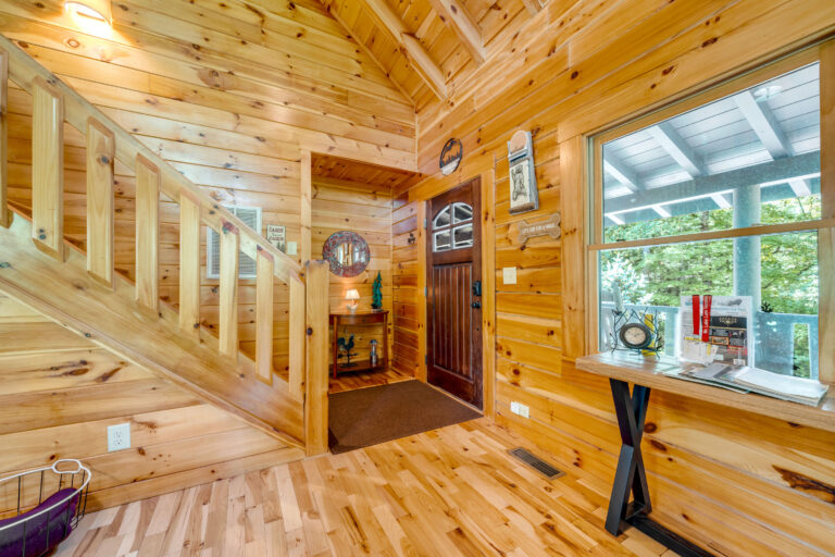 4 - Interior Photos - 573 Birddog Boulevard - Lake Lure - Skywalker Air