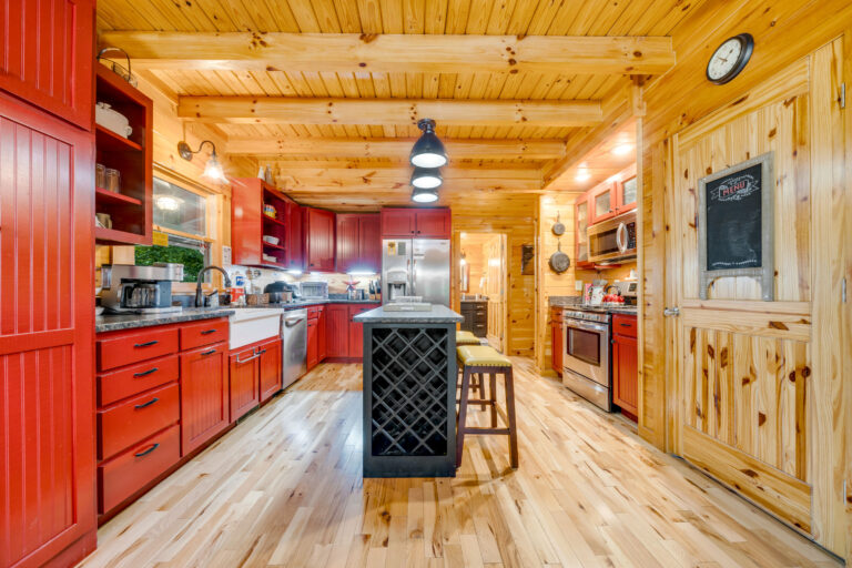 8 - Interior Photos - 573 Birddog Boulevard - Lake Lure - Skywalker Air